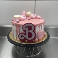 Egyedi torták barbie